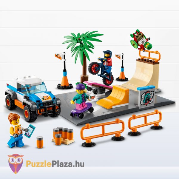 Lego City 60290: Gördeszkapark oldalról