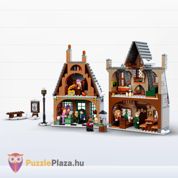 Lego Harry Potter 76388: Látogatás Roxmorts faluba, megépítve