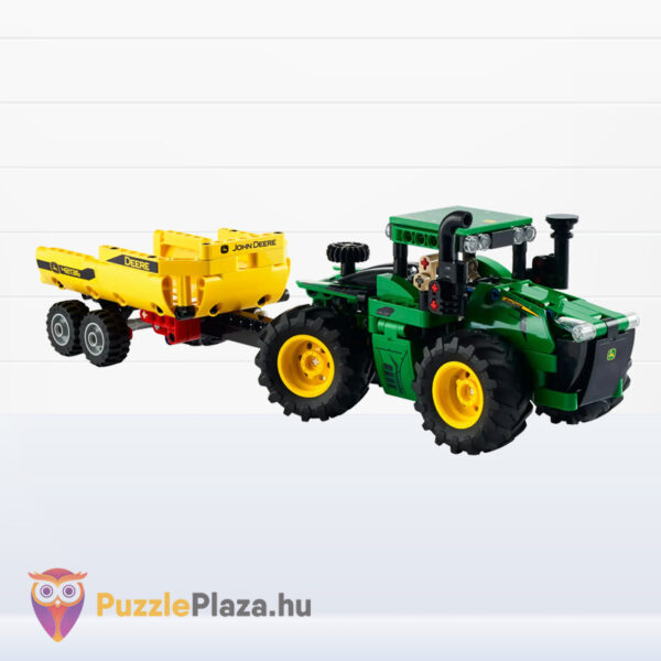 John Deere 9620R: 4WD Traktor billenthető utánfutóval oldalról (Lego Technic 42136)