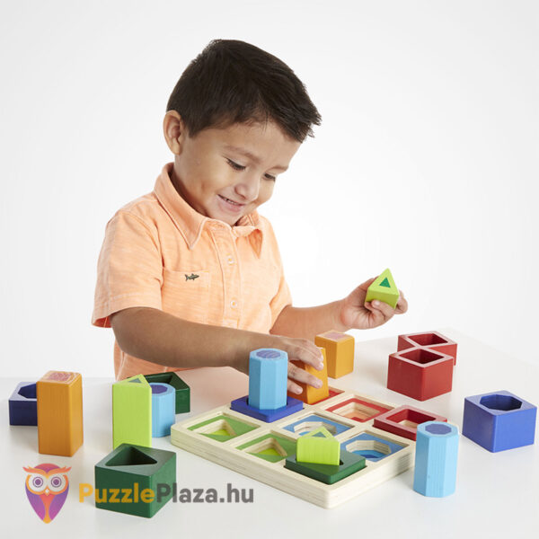 3D formaegyeztető, készségfejlsztő fajáték, gyerekeknek (18 részes) Melissa & Doug