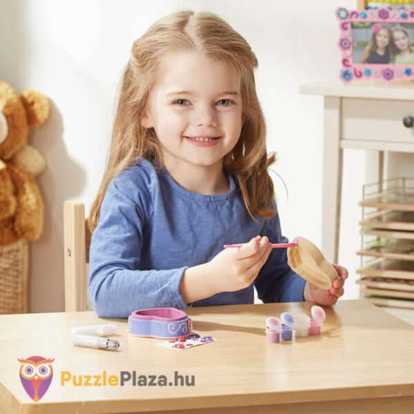 Ékköves szív alakú fa doboz készítés, kreatív díszítés közben (Melissa & Doug)