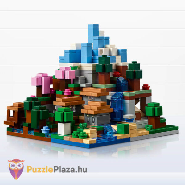 Lego Minecraft: A barkácsasztal megépítve (21265)